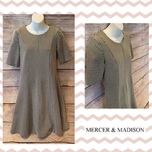 Mercer & Madison B&W Stretch Dress Sz 6